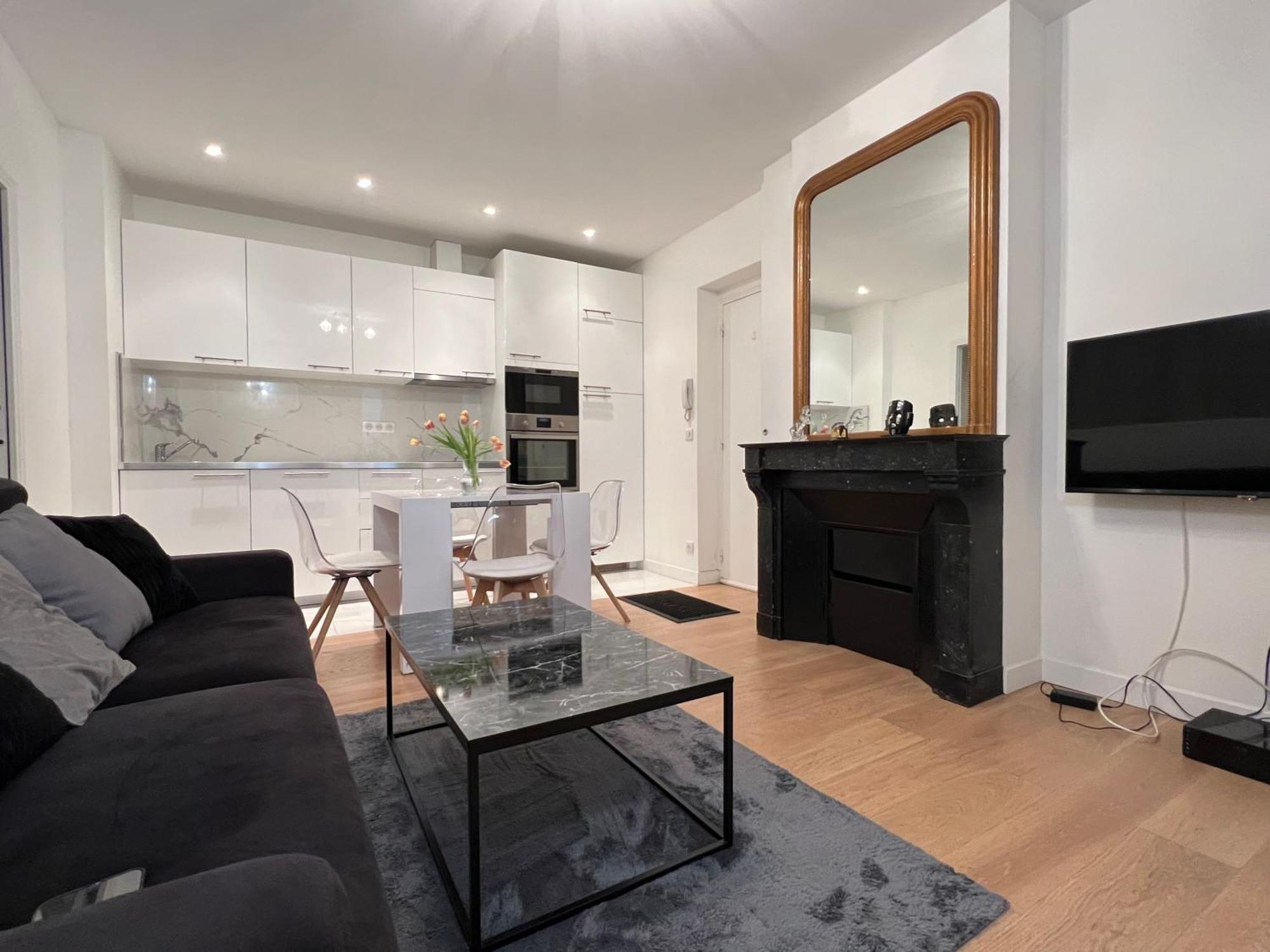 Luxury Appartment, Champs Elysees, Neuf ! Paris Exterior photo